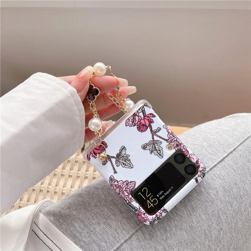 Flower Chain Case for Samsung Galaxy Z Flip 3 & 4 - Image 6