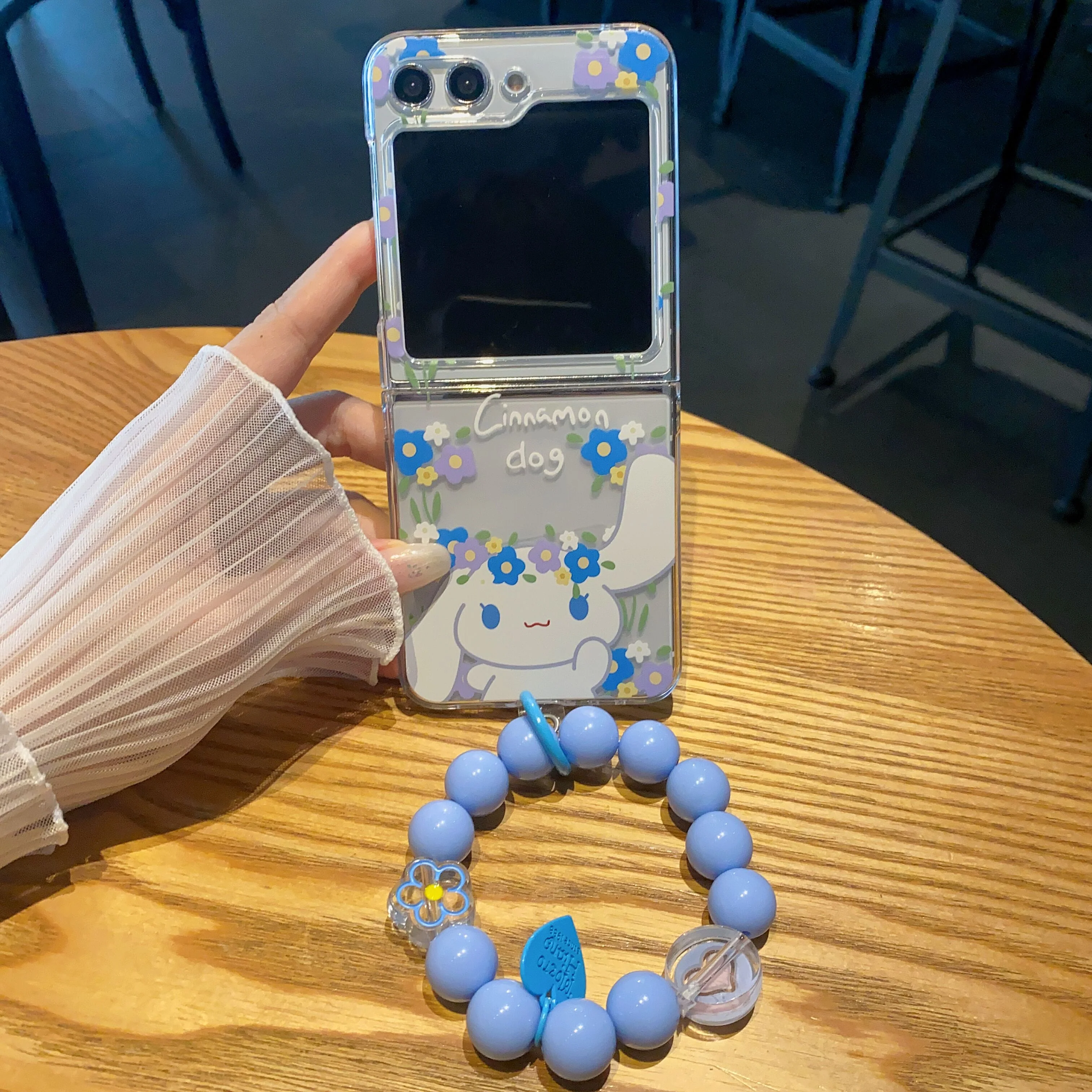 Lanyard Phone Case for Samsung Galaxy Z Flip 5 - Image 4
