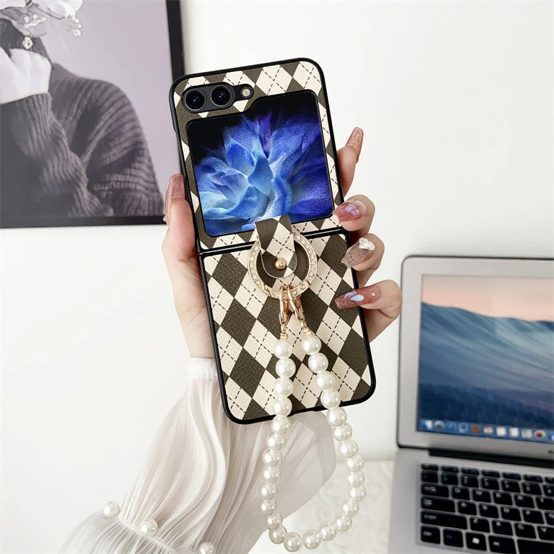 Luxury Cute Ring Phone Case For Samsung Galaxy Z Flip 5 - Image 5